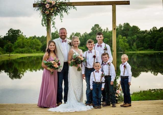 Landscaping company Huntsville TX family-owned Rockin' D Services